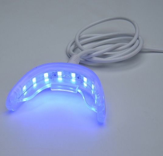 LED Lampa pentru Albire - Brilliant Smile ™ (USB/Iphone) 52 фото